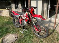 Rieju MR 300i Pro (28 km)