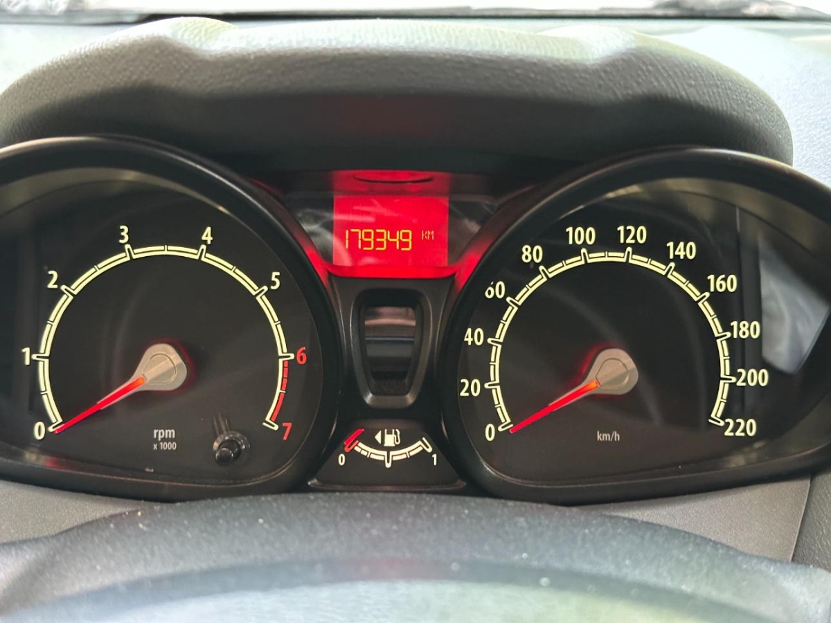 T10