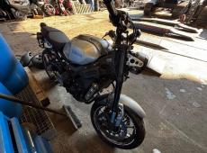 YAMAHA XSR 900 0.8, 115 PS