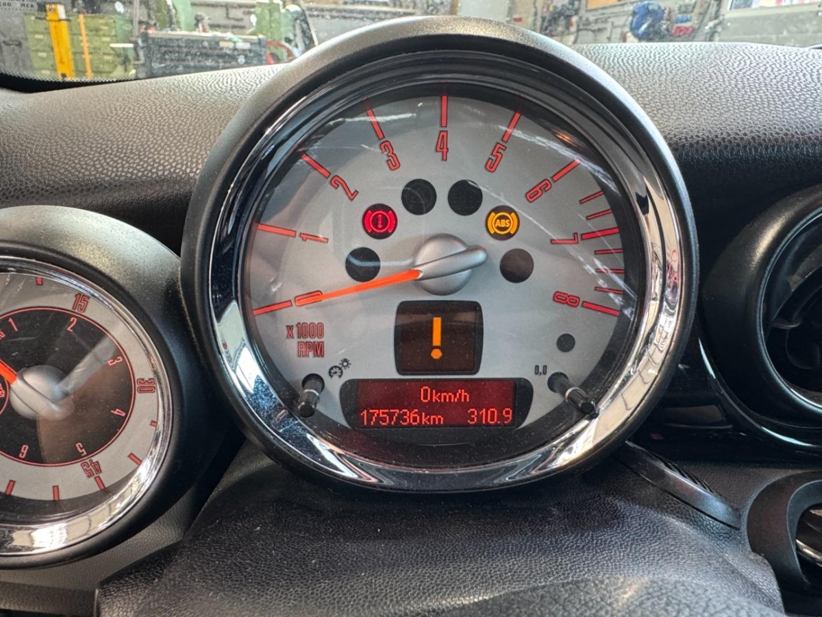 T7