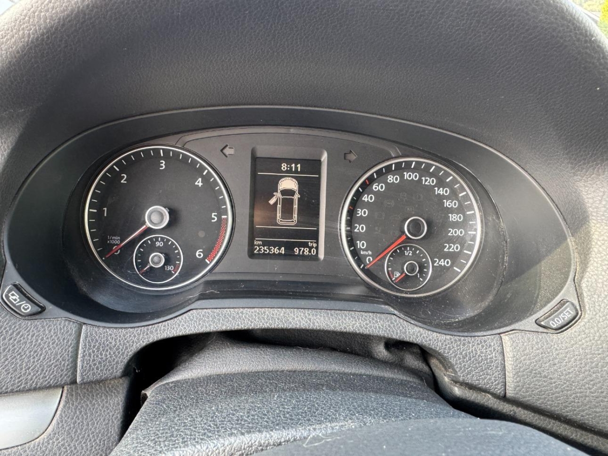 T8