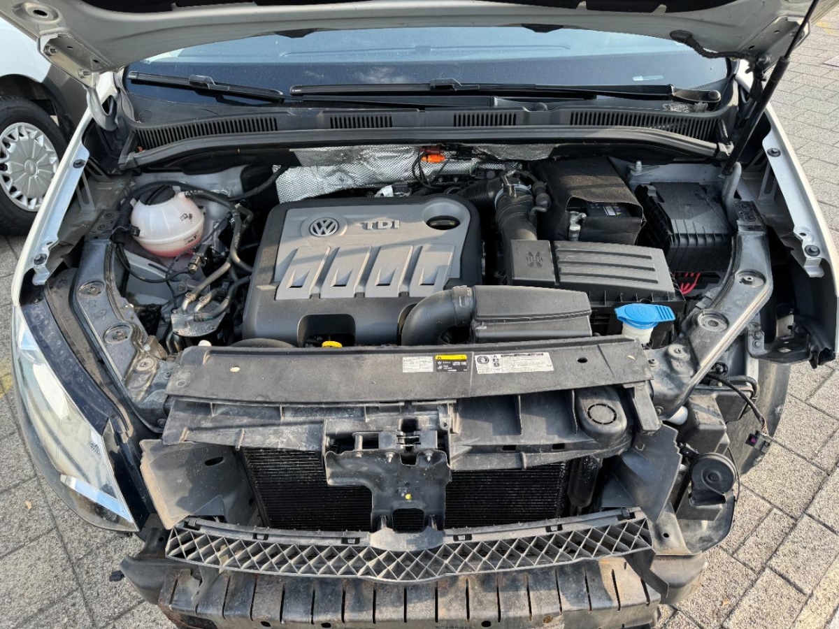 T12