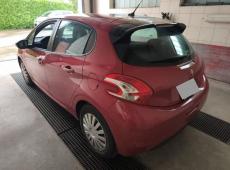 Peugeot 208 (122781 km)