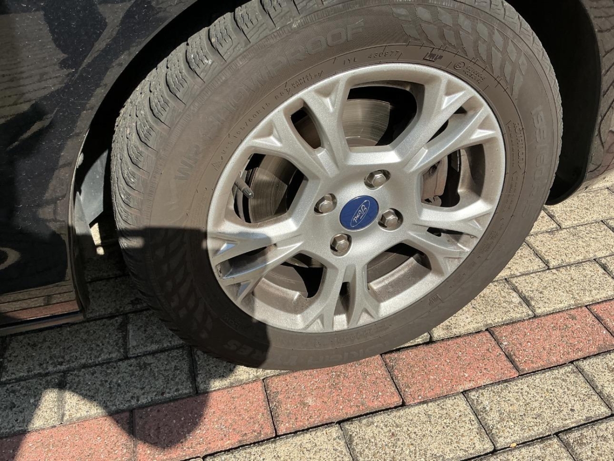 T12