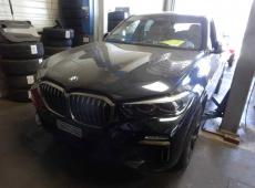 BMW X5 M50D ID 475601
