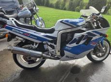 Suzuki GSX-R750 ID 475869