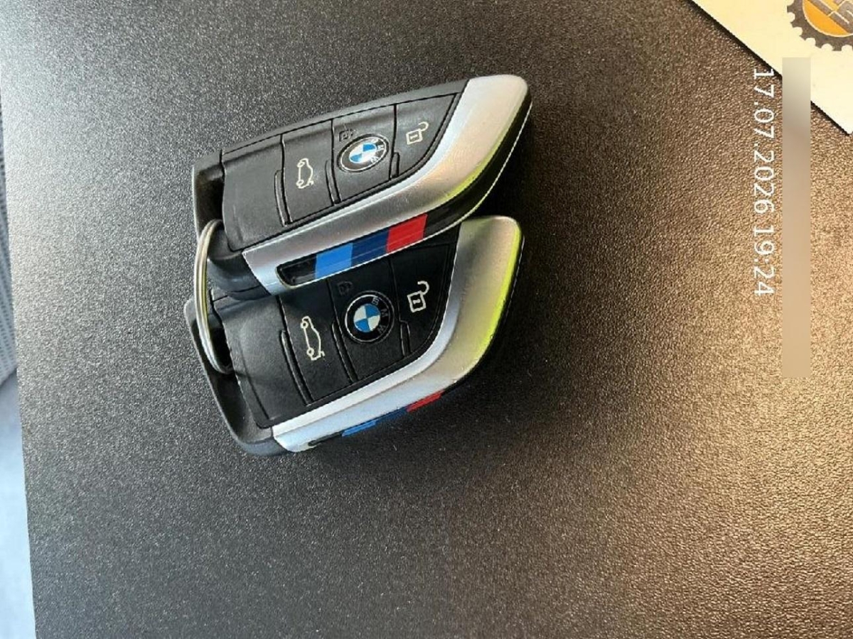T12