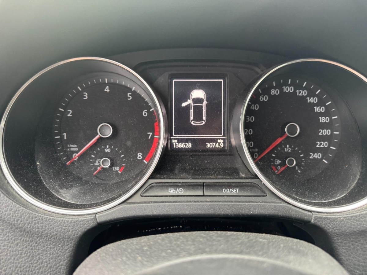 T8