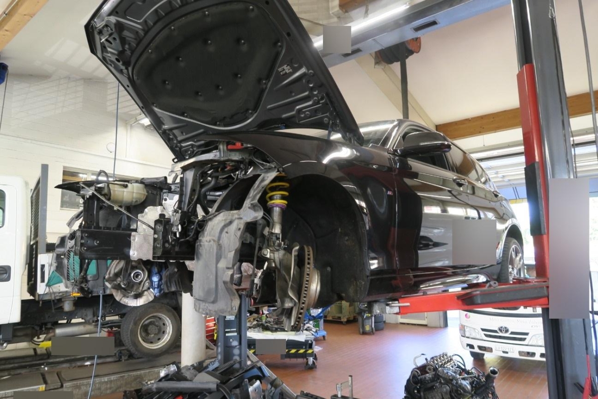 T18