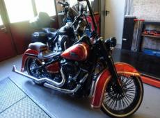 Harley-Davidson FLHCS Heritage Class. (9073 km)