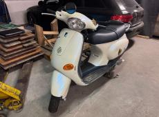Piaggio Vespa 50 ET4 ID 477133