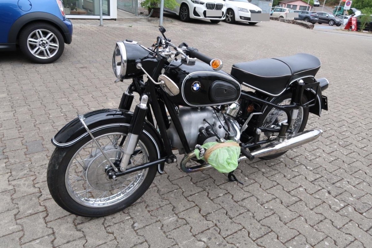 T4