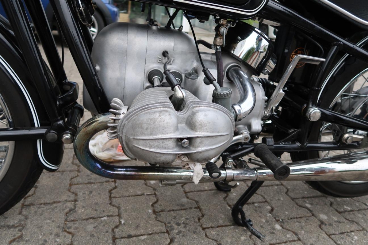 T12