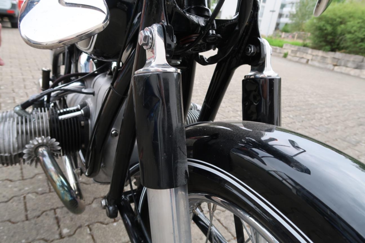 T16