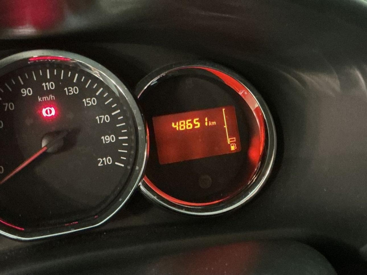 T7