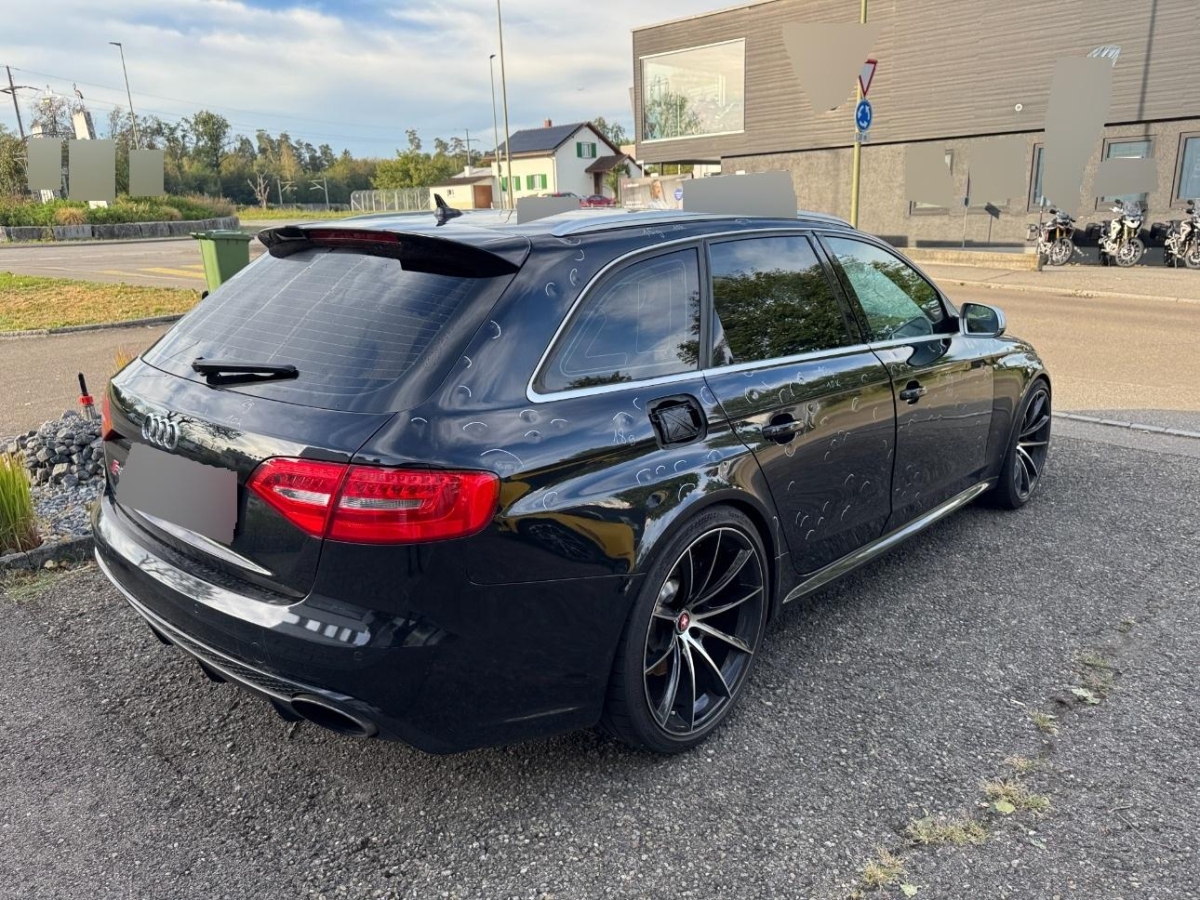 T3