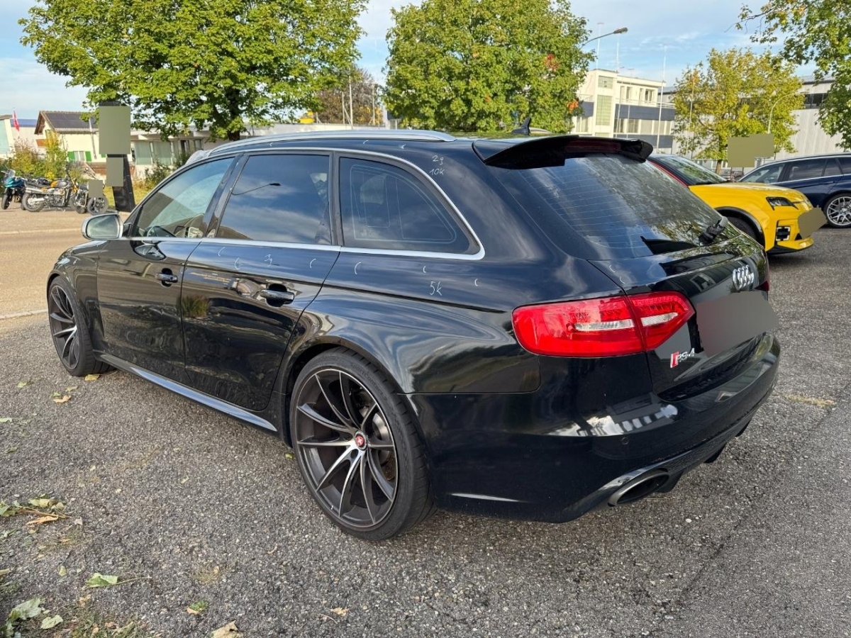 T4