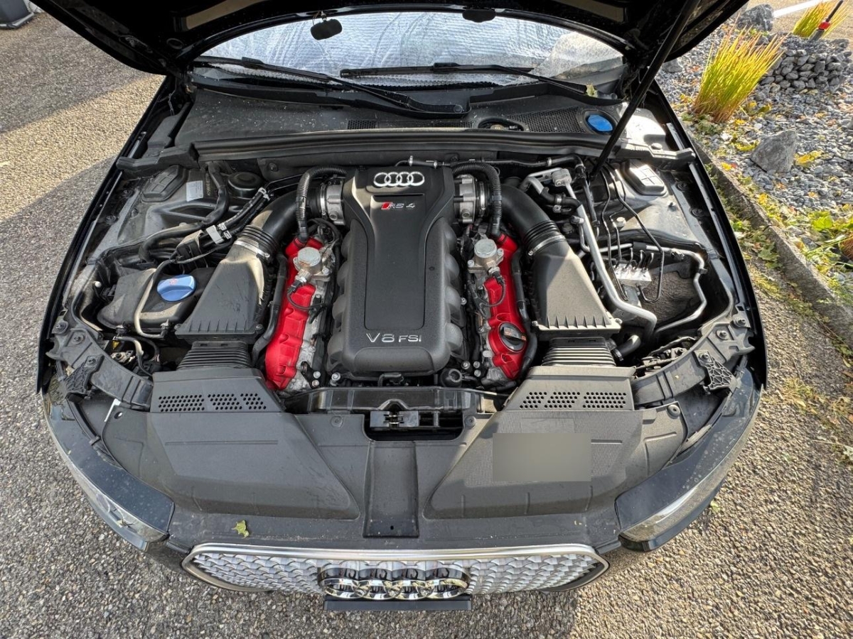 T12