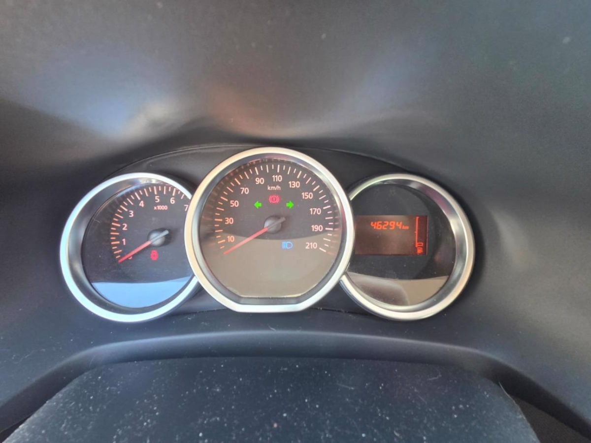 T8