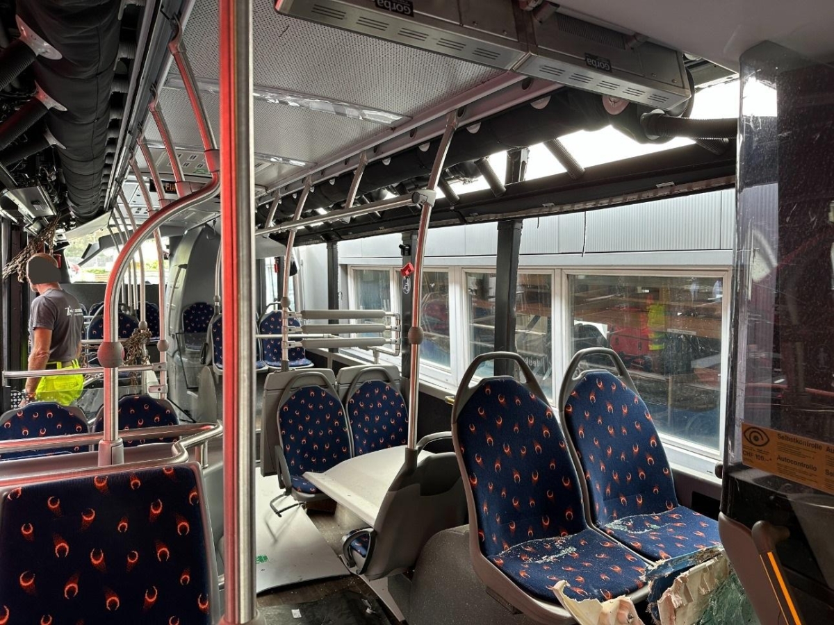T12