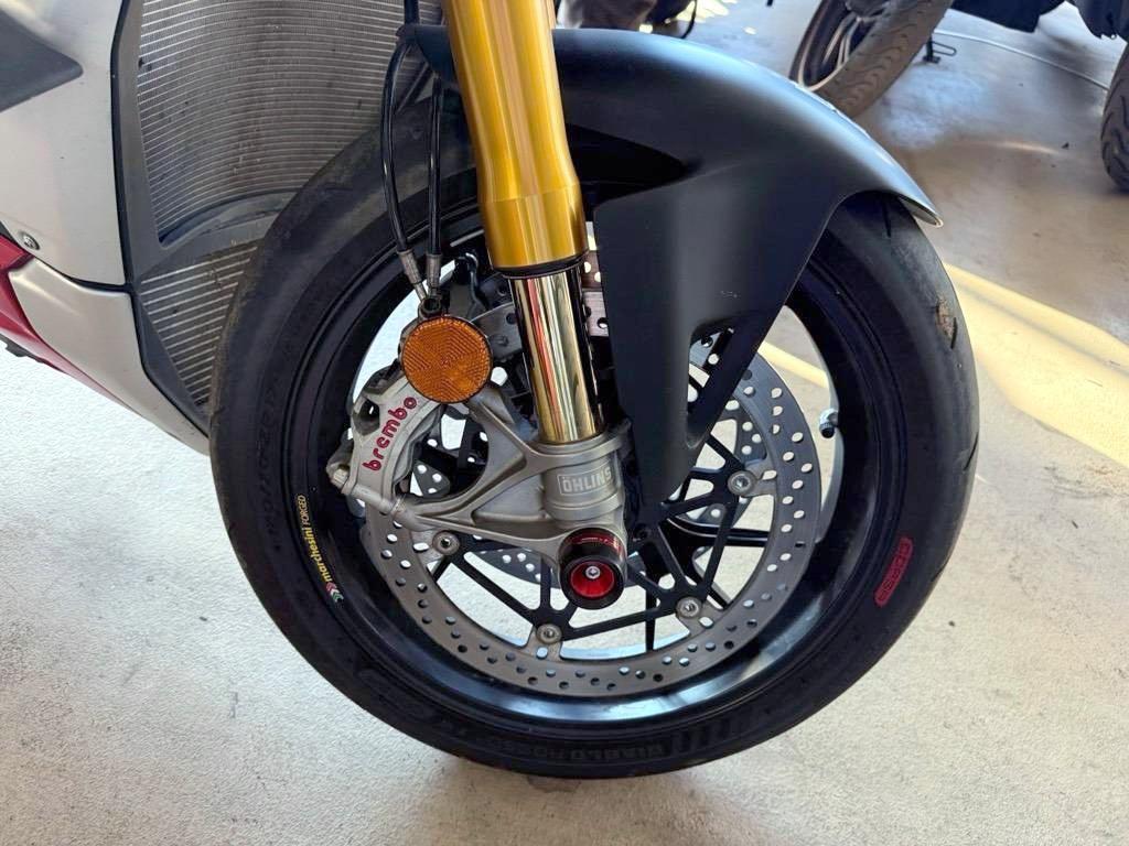 T11