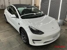 Tesla Model 3, 325 PS