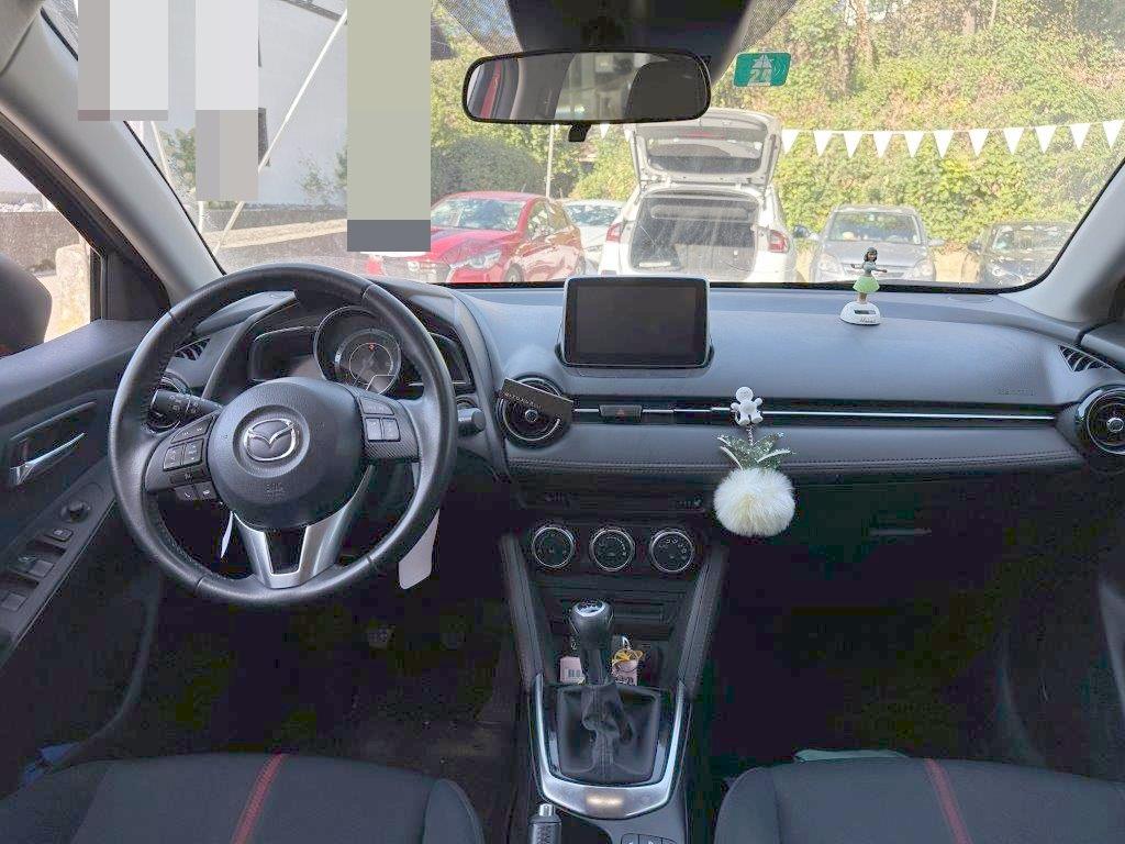 T9