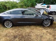 TESLA MODEL 3, 491 PS