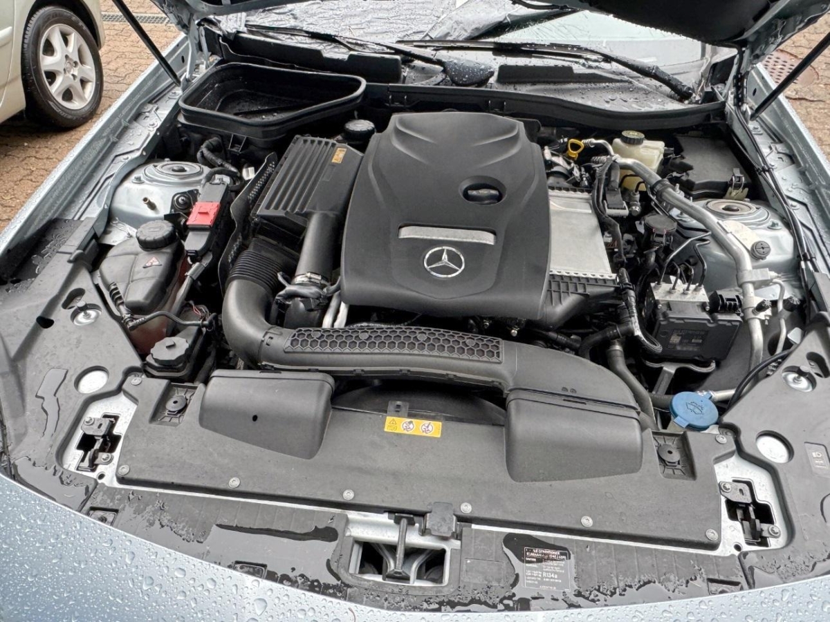 T9