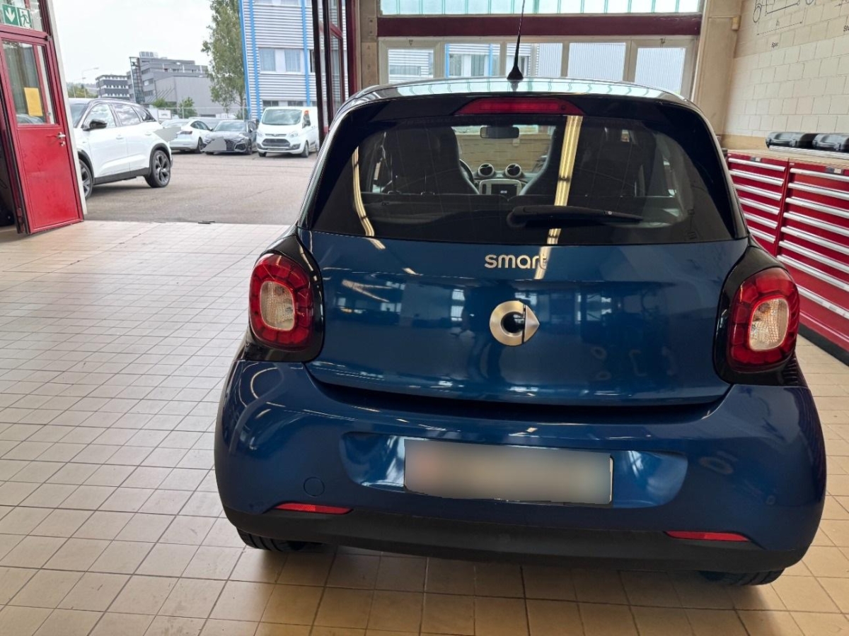 T4