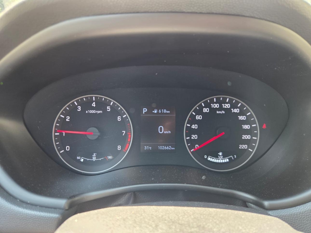 T8