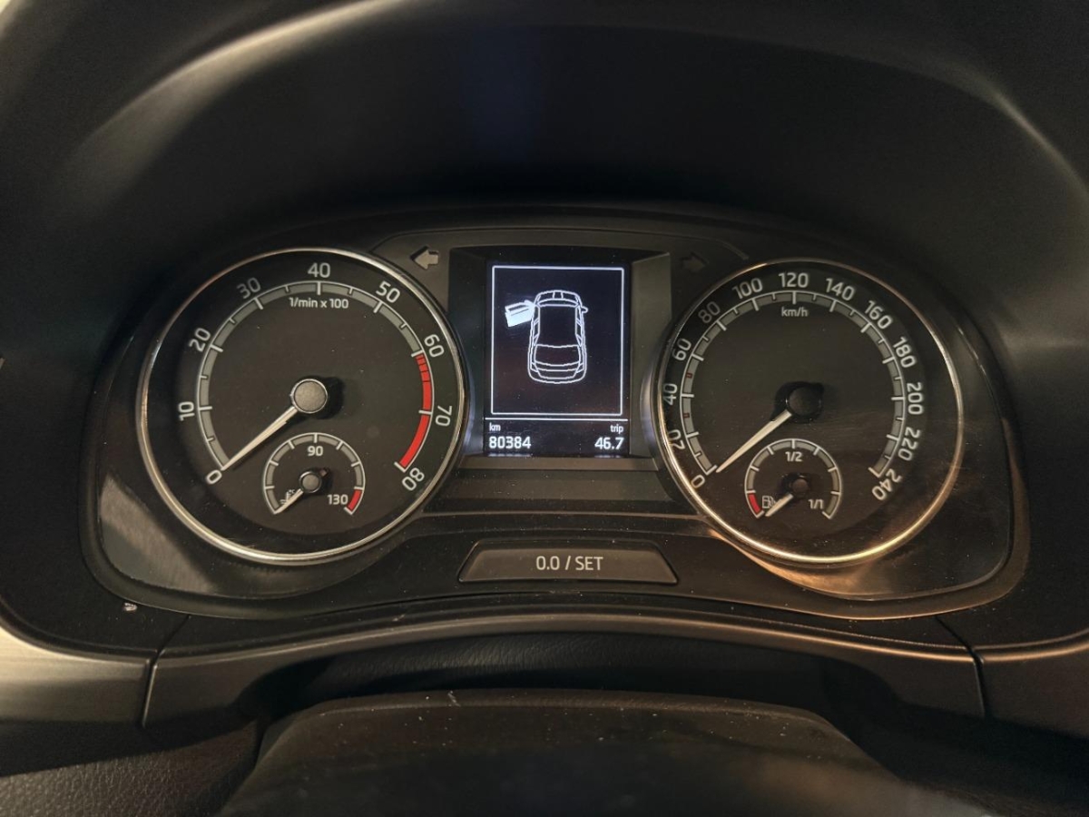 T8