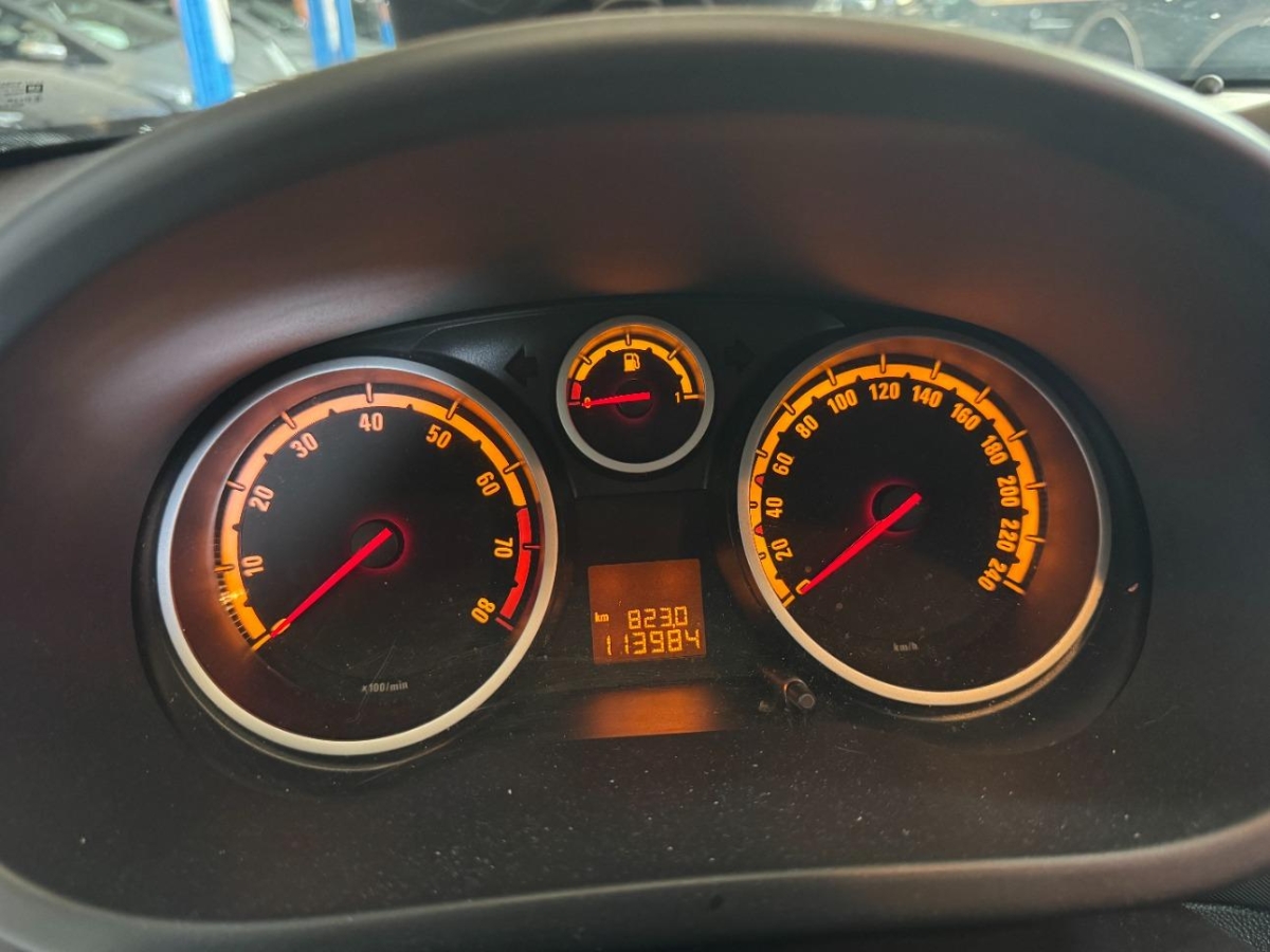T7