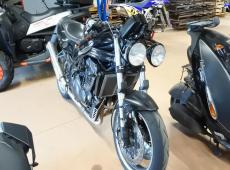Triumph Speed Triple 955i ID 480499