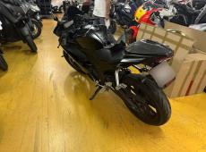 Yamaha R 125 YZF-R25 0.1, 15 PS