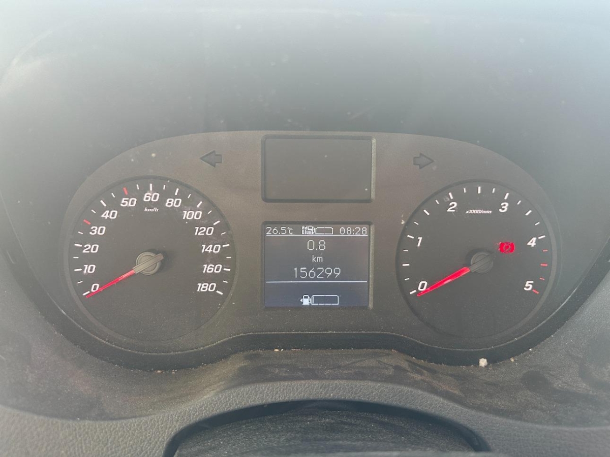 T8