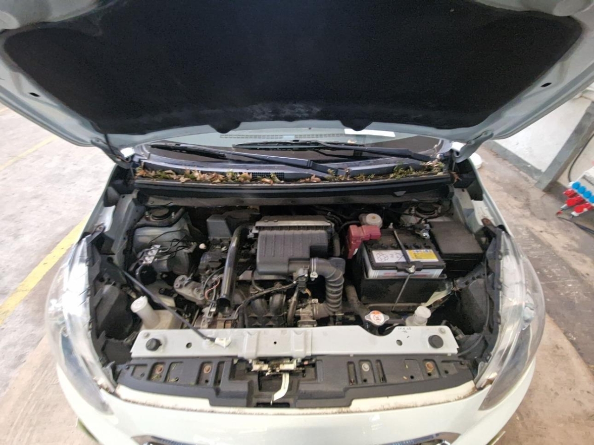 T12