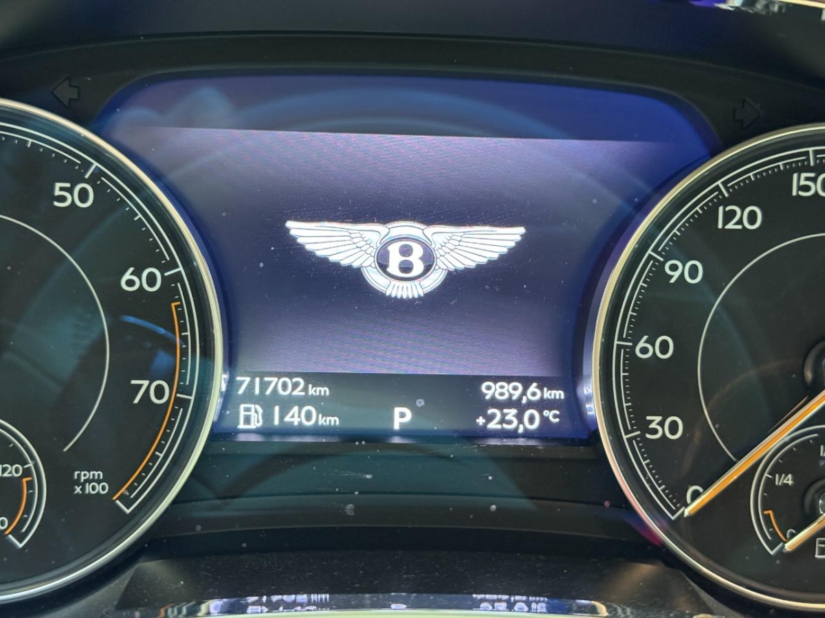 T8