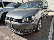 VW Touran ID 480675