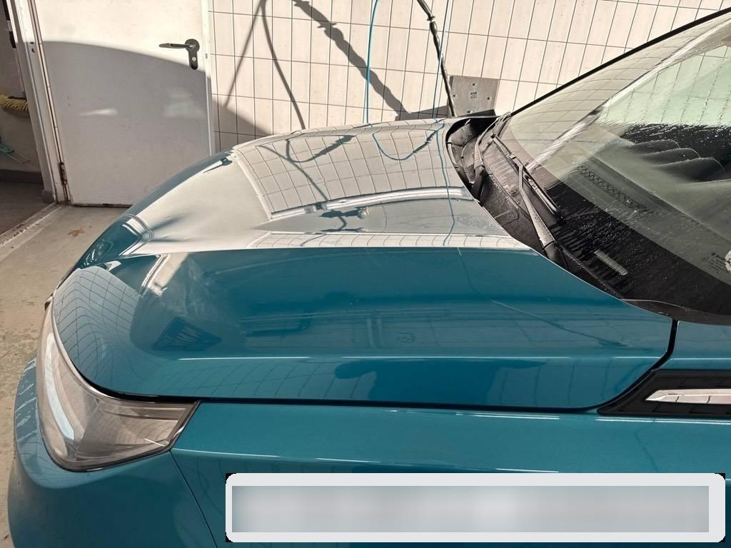 T18