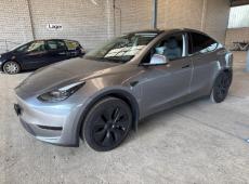 Tesla Model Y (33960 km)