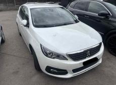 PEUGEOT 308 1.2 Pure Tech Allure ID 481090