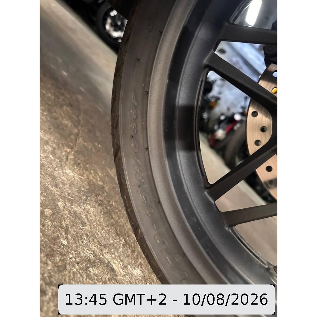 T18
