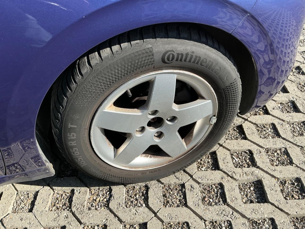 T17