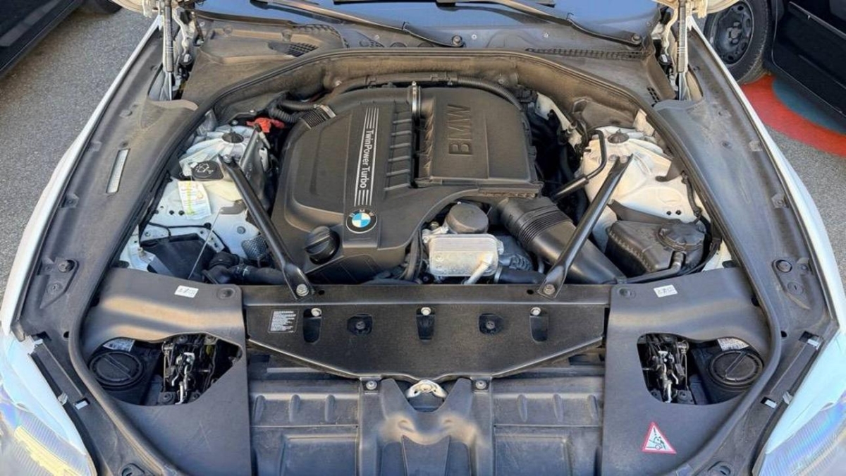 T12