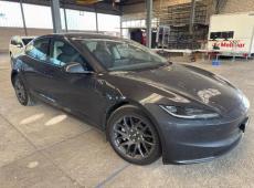 Tesla Model 3 (10001 km)