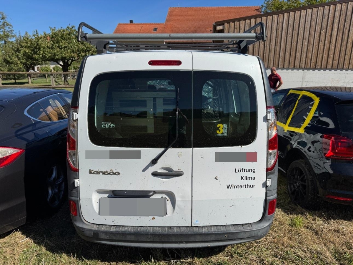 T3