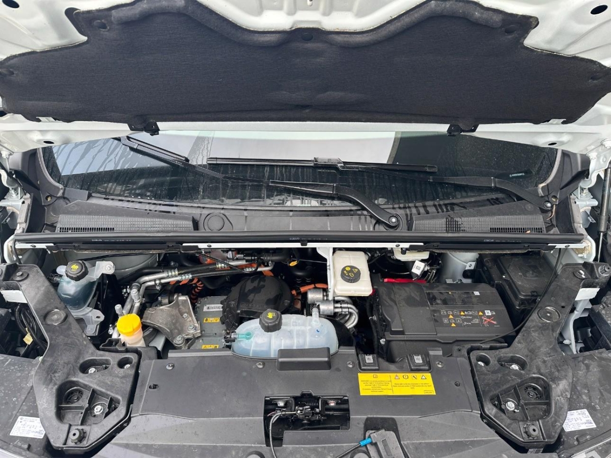 T8
