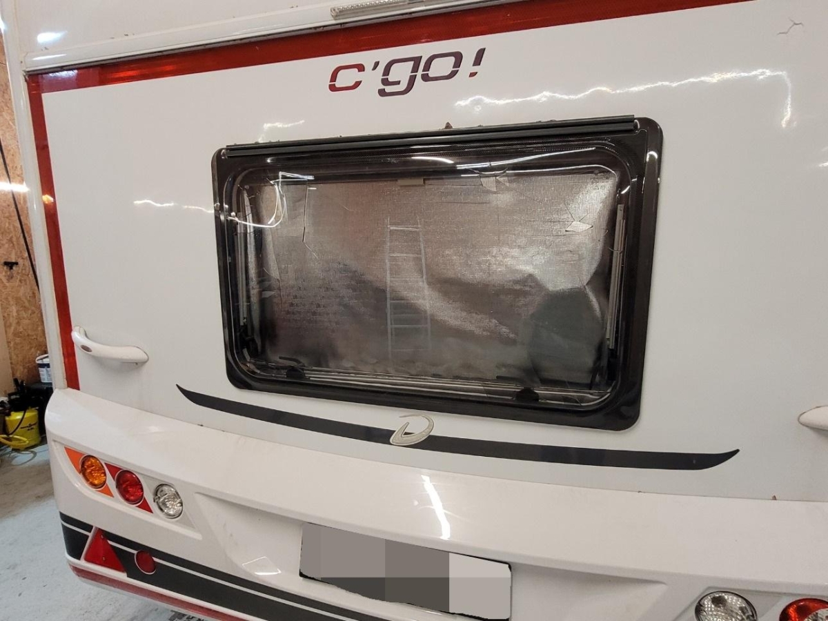 T13