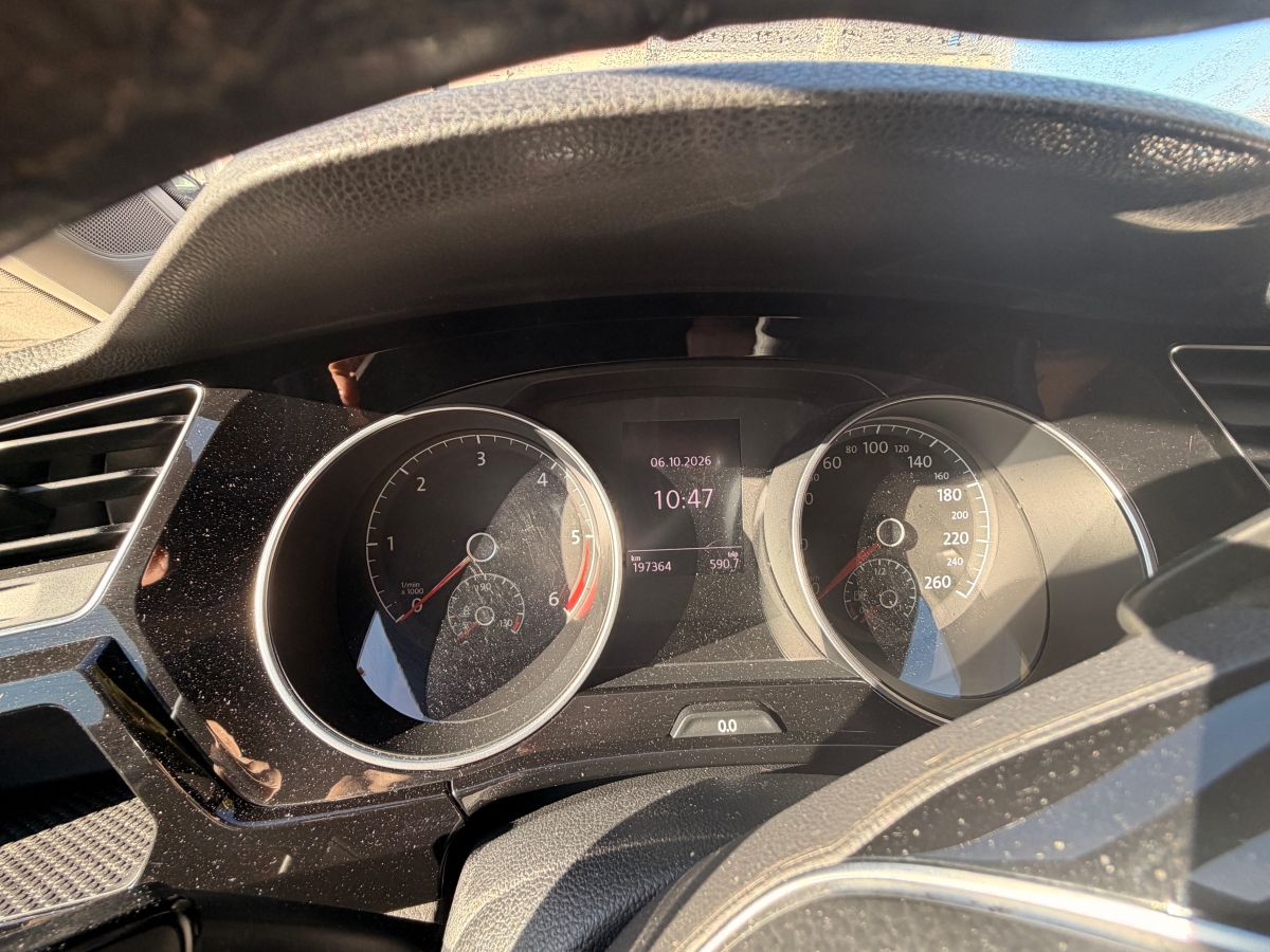 T7